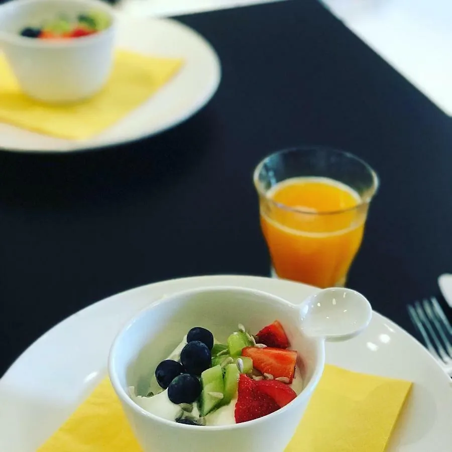 B&B Yellow Submarine Antwerpen Bed & Breakfast
